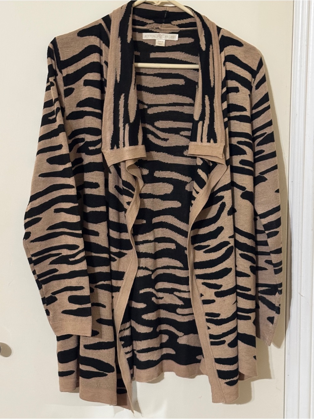 Boston Proper Open-Front Zebra Pattern Cardigan in Black & Tan